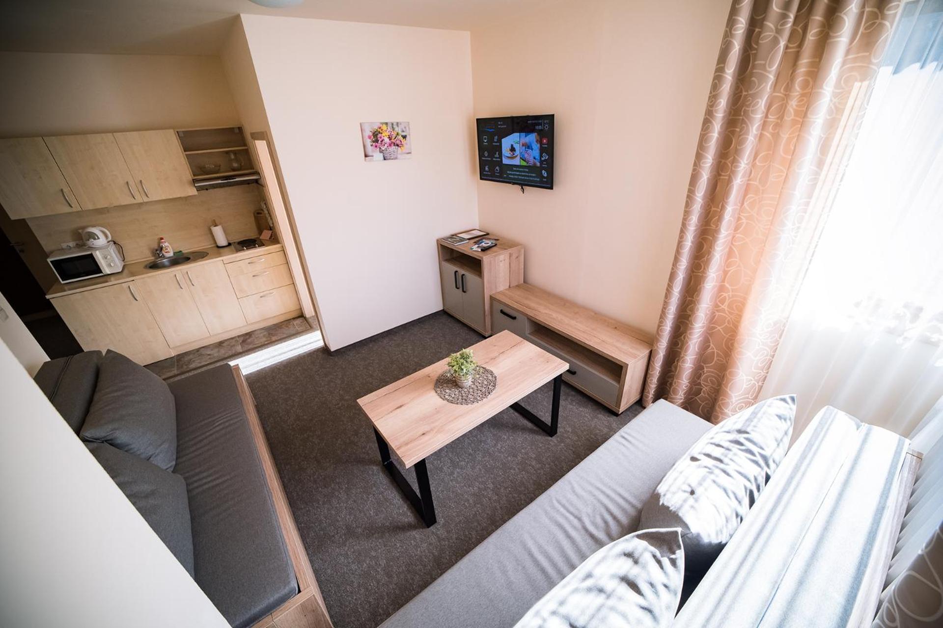Wellness & Spa Hotel Certov Kültér fotó