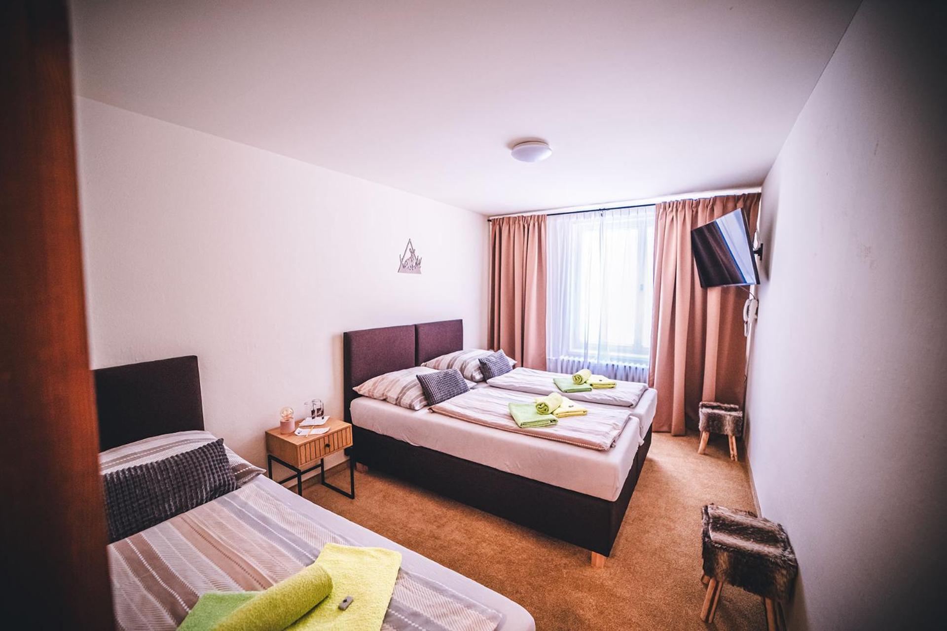 Wellness & Spa Hotel Certov Kültér fotó