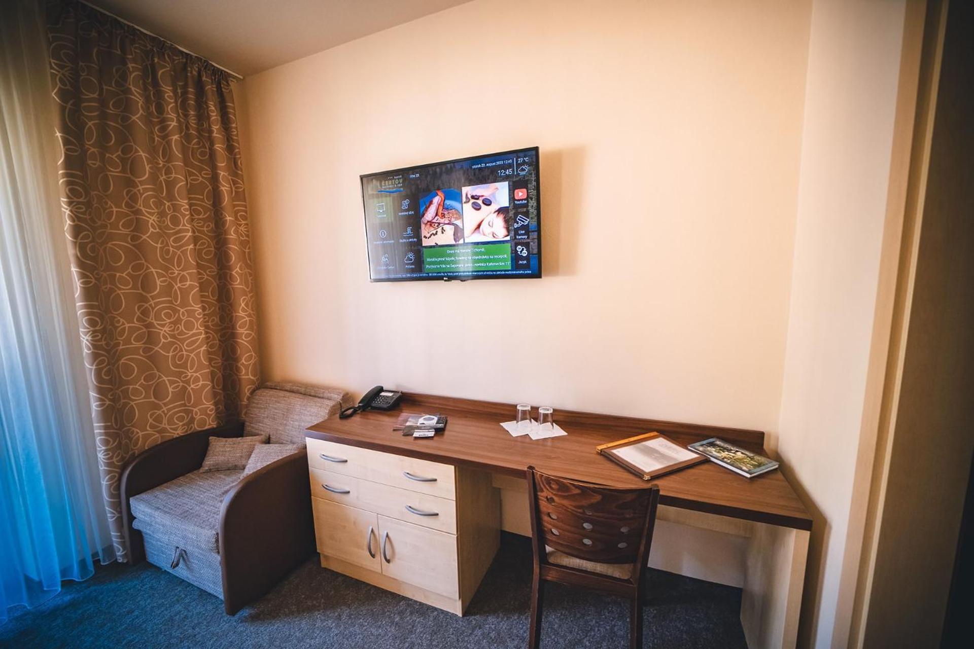 Wellness & Spa Hotel Certov Kültér fotó