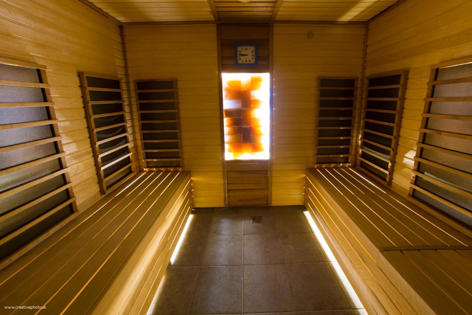 Wellness & Spa Hotel Certov Kültér fotó